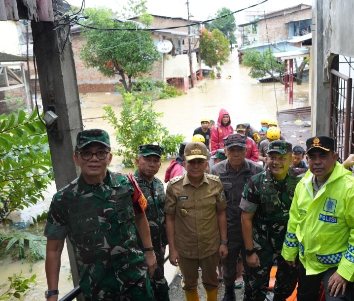 Banjir Hambat Pemungutan Suara, Polda Sumut Prioritaskan Keselamatan dan Hak Pilih Warga