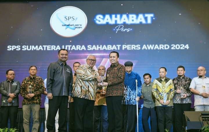 Awarding Night 2024 Berlangsung Semarak, Ketum dan Pj Gubsu Puji SPS Sumut 