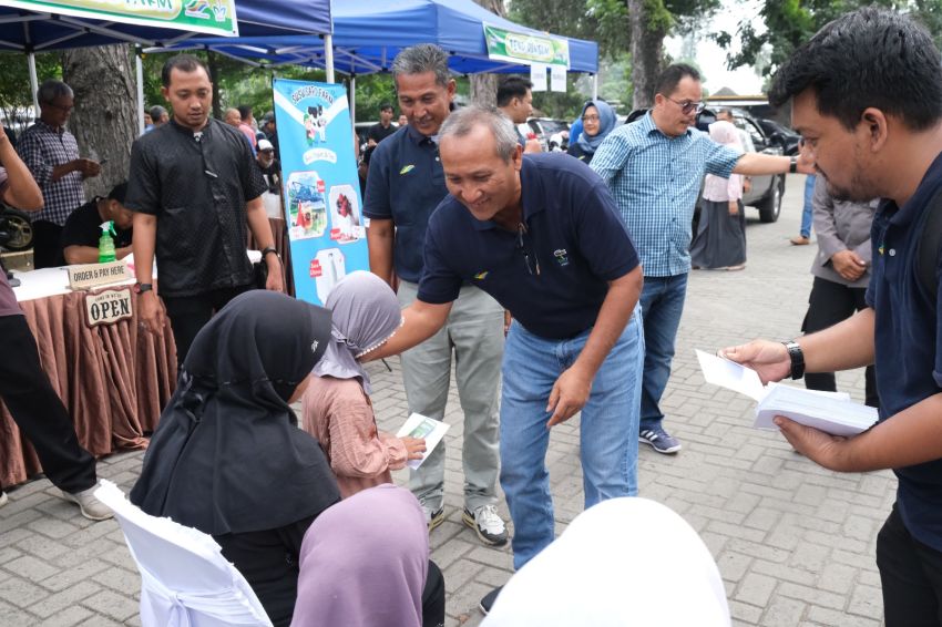 Berbagi Sembako, Bazar UMKM dan Donor Darah  Warnai Peringatan Setahun Transformasi PTPN 1