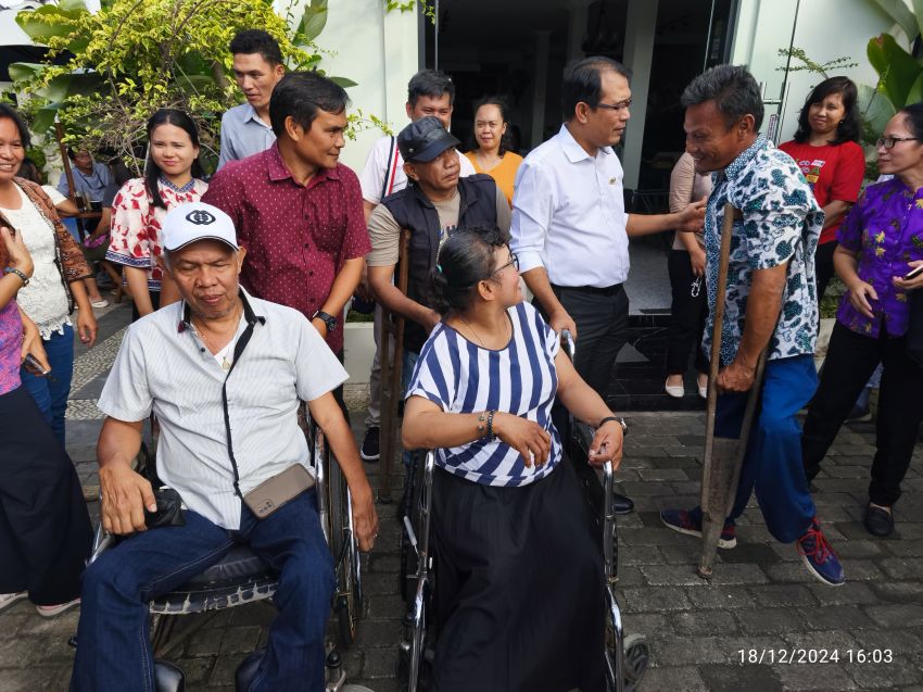 Senator Penrad: Penyandang Disabilitas Harus Mendapat Hak Kewargaan yang Terjamin