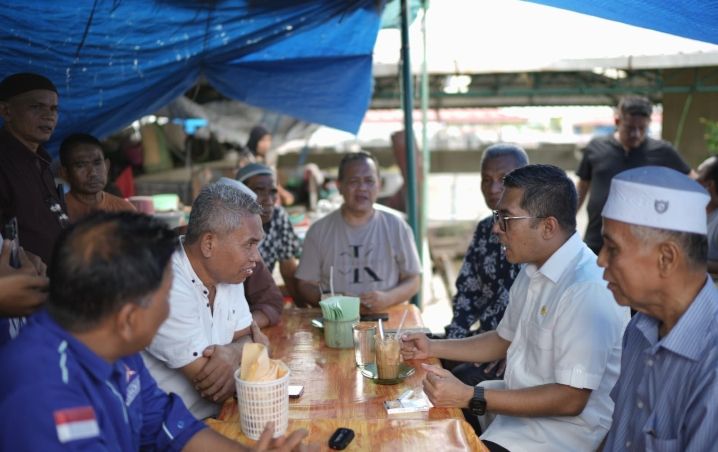 Reses Masa Sidang I Tahun 2024, Anggota DPR RI Lokot Nasution Dengarkan Keluhan Pedagang Soal Revitalisasi Pusat Pasar