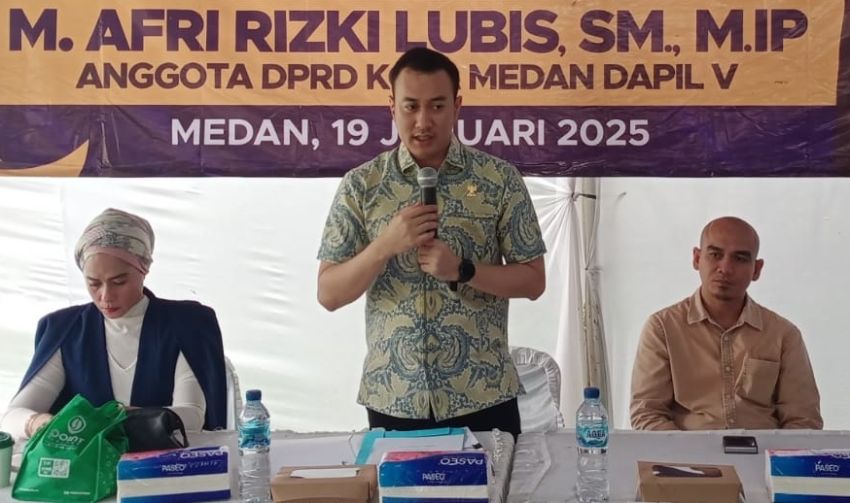 Warga Nangis Sulitnya Urus Akte Kelahiran, Rizki Lubis: Akan Saya Bantu Sampai Selesai