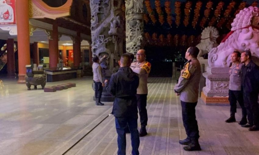 Kapolrestabes Medan Cek Pospam Imlek di Vihara Setia Budi dan Maitreya : Polri Komit Beri Perlindungan ke Warga
