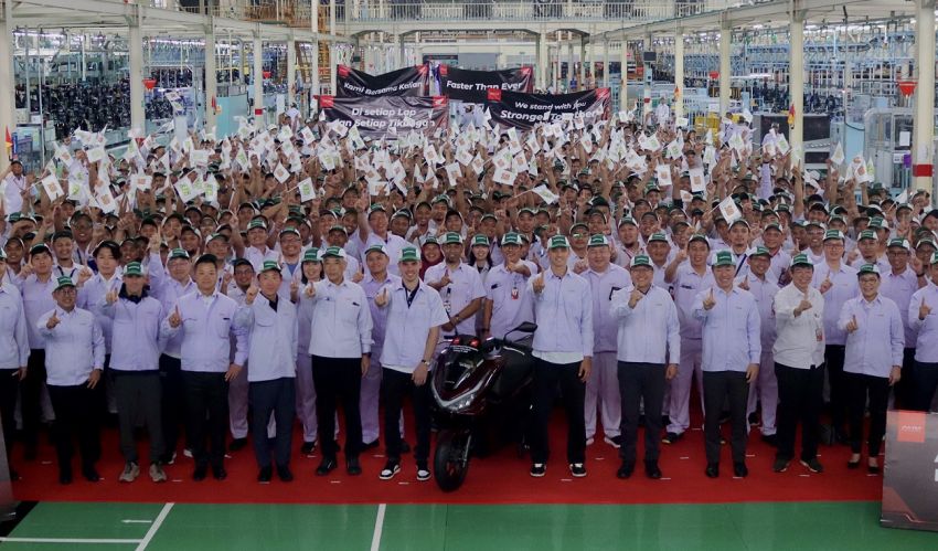 Berkah Punya PCX, 500 Bikers Honda Ditemui Pebalap MotoGP