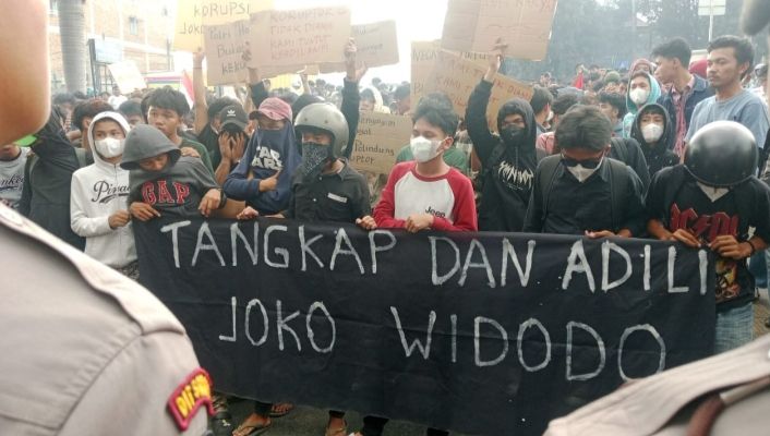 Aliansi Mahasiswa Desak Polisi Tangkap dan Adili Jokowi