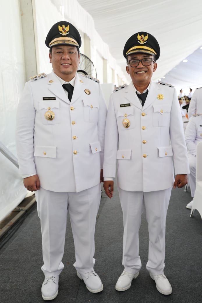 Presiden RI Prabowo Subianto Lantik Vandiko Timotius Gultom dan Ariston Tua Sidauruk Sebagai Bupati dan Wakil Bupati Samosir 2025 - 2030