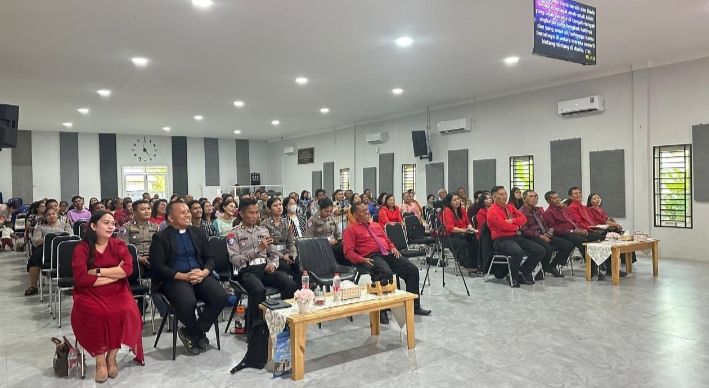 Ditlantas Polda Sumut Giat Minggu Kasih Jemaat GBI Home Tanjung Morawa