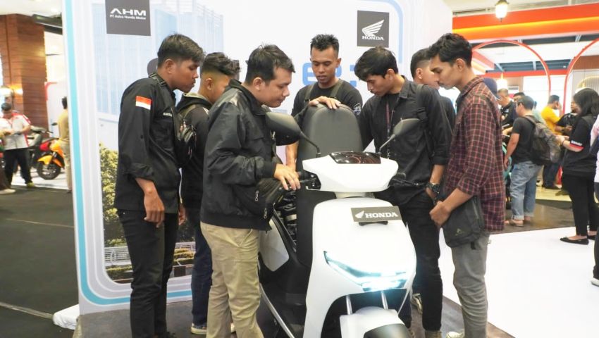 Sumut Honda Bikers Bahagia Sambut Hadirnya Honda ICON e dan Honda CUV e