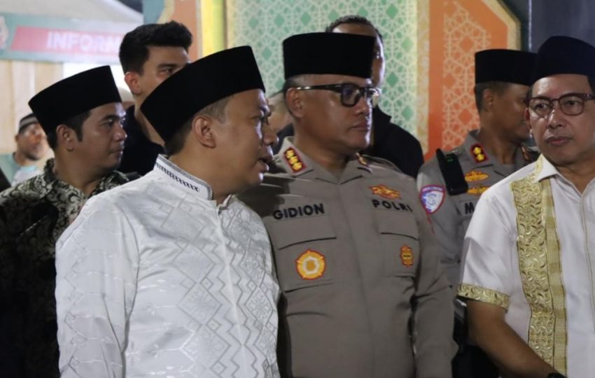 Kapolrestabes Medan Hadiri Pembukaan Ramadhan Fair XIX, Pesan Rico Waas Hentikan Aktivitas Jual-Beli saat Ibadah