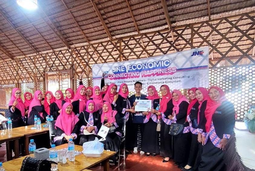 JNE Gandeng IPEMI Binjai Gelar Connecting Happiness for Economic