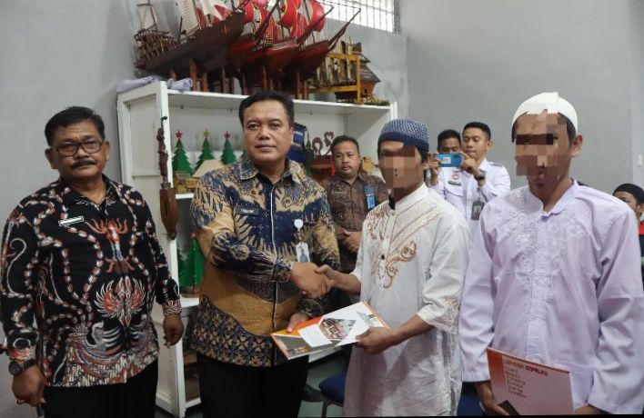 Sambut Hari Raya Nyepi dan Idul Fitri, Ratusan WBP Lapas Pancur Batu Terima Remisi