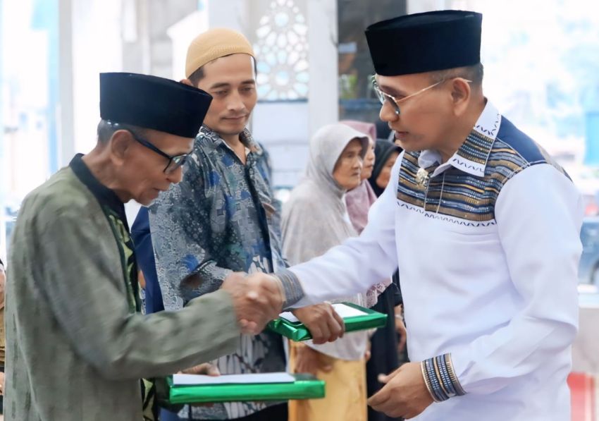 Bupati Simalungun  Safari Ramadhan dan Silaturahmi Dengan Masyarakat Dolok Batu Nanggar