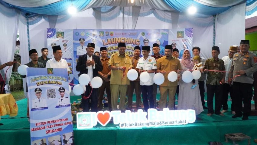 Bupati Langkat Syah Afandin Launching Desa Digital Teluk Bakung dan Tutup Safari Ramadhan