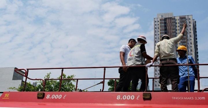 Pertamina Patra Niaga Regional Sumbagut Bersama Lintas Stakeholder Tinjau Proses Pendistribusian