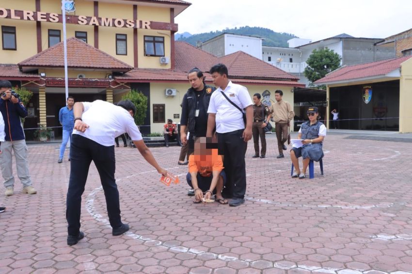 Rekonstruksi Penganiayaan Berujung Maut di Samosir
