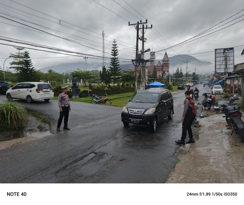 Ciptakan Ramadhan Suci 1446 H / 2025 M, Polres Pakpak Bharat Hadir Di Tengah Masyarakat Walau Cuaca Tidak Mendukung