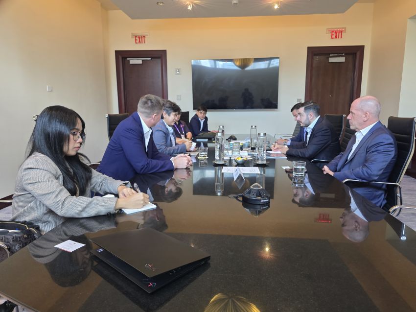 INALUM Dorong Kolaborasi Global dalam Industri Aluminium di Fastmarkets Baixite & Alumina 2025 Miami