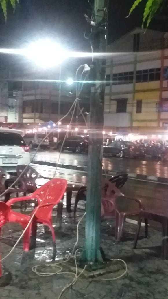 Berita "Jaringan Nakal" Angkringan Medan "Hebohkan" Orang PLN