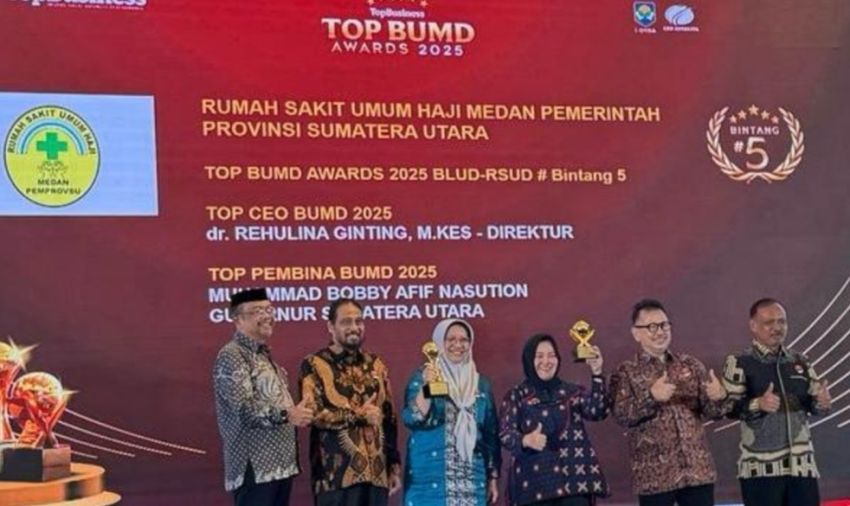 Mantan Direktur RSU Haji, Rehulina Ginting Raih Penghargaan TOP CEO BUMD 2025