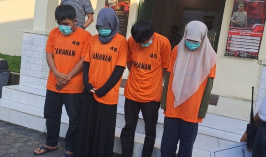 Pelaku Curang UTBK-SNPMB 2025 Diamankan Polisi : 4 Orang Ditahan, 3 Lagi Dipulangkan
