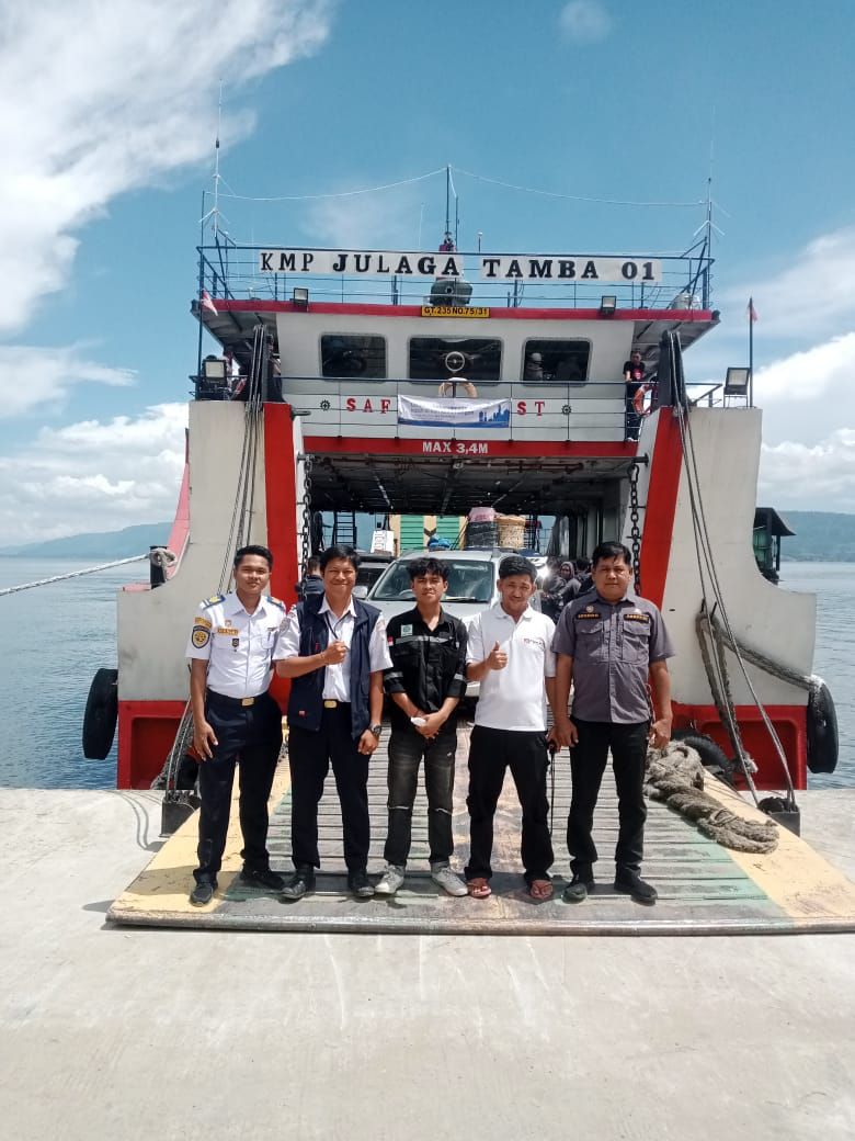 Pelayanan di Pelabuhan Penyeberangan Tigaras Masih Normal