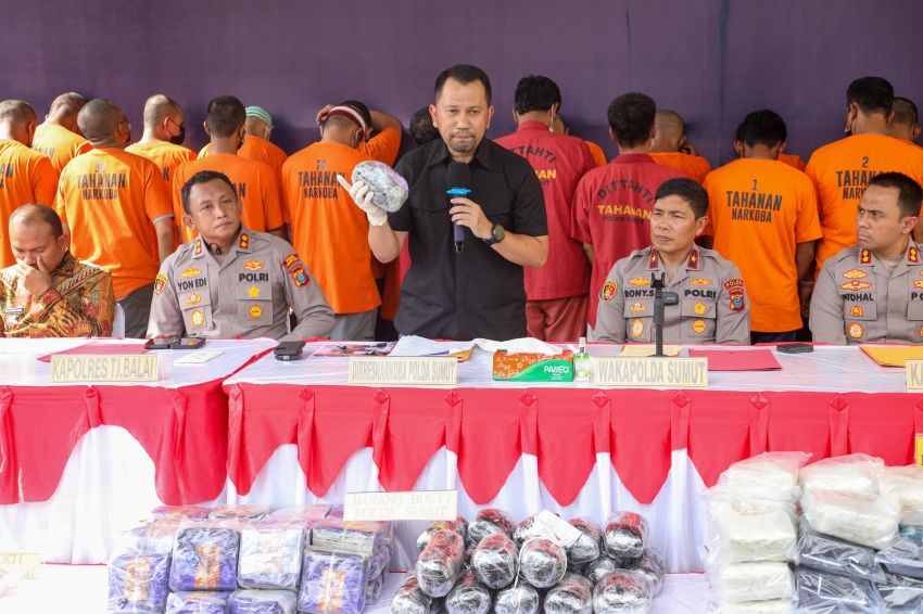 Polda Sumut Ungkap 2.000 Liquid Vape Mengandung Obat Keras di Labura, Tiga Pelaku Diamankan