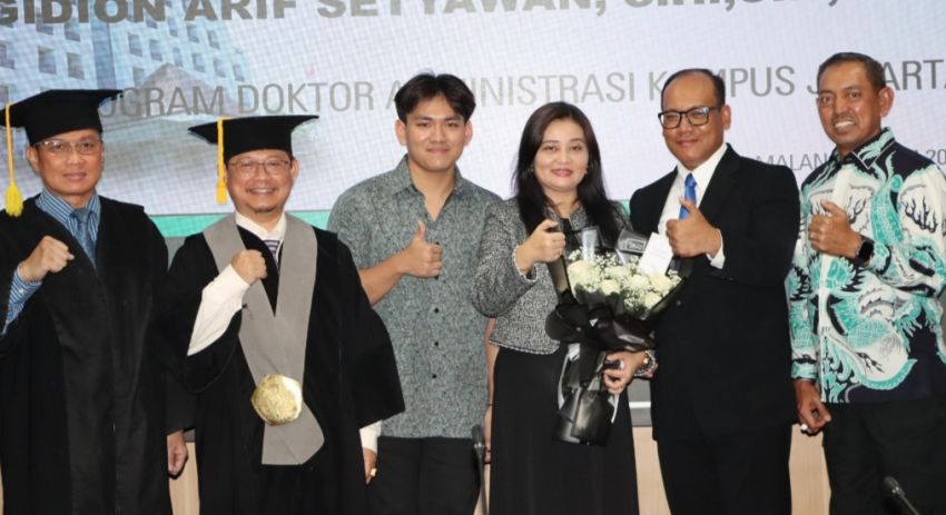 Kombes Pol Gidion Arif Setyawan Raih Gelar Doktor Administrasi di Universitas Brawijaya
