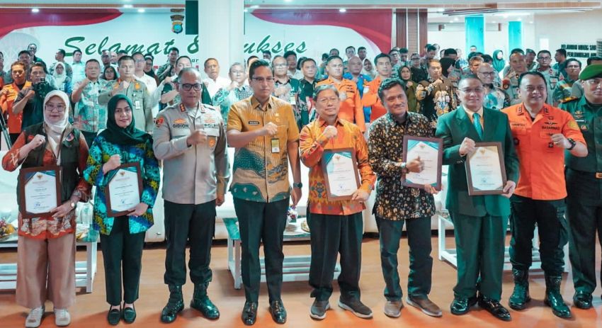 Rico Waas: Layani Masyarakat dengan Hati Dalam Sistem yang Terintegrasi