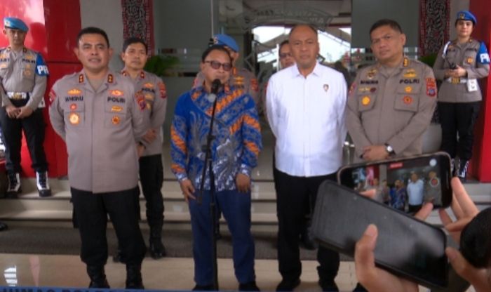 Kompolnas Ajak Semua Pihak Selesaikan Masalah Tawuran di Belawan  MEDAN  Aksi tawuran yang sering terjadi di wilayah Belawan menjadi masalah serius ya