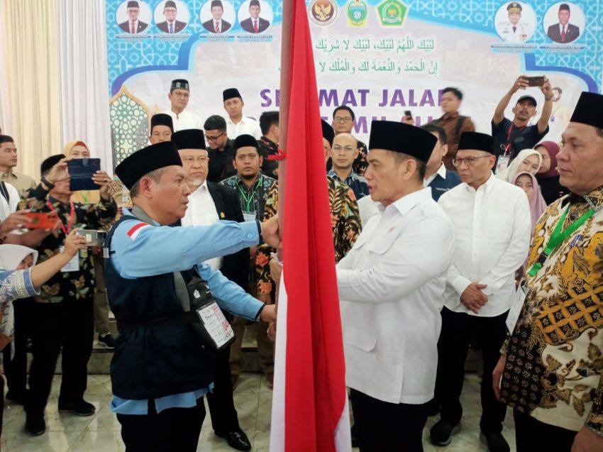 Calon Jemaah Haji Kloter 1 Padang Sidimpuan Tiba di Asrama Haji