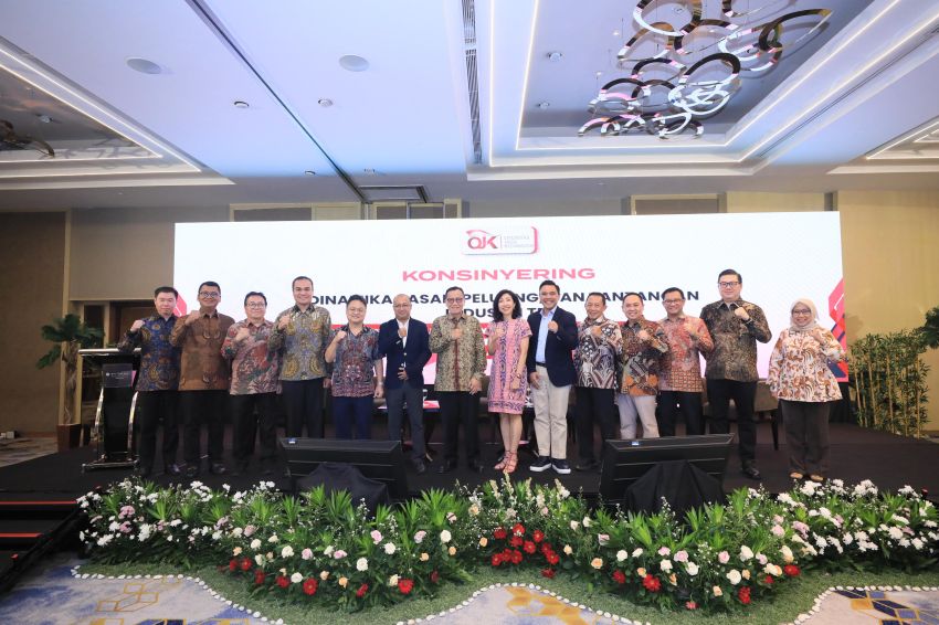 OJK Dorong Penguatan Pembiayaan dan Ekosistem Industri Tekstil & Produk Tekstil Nasional