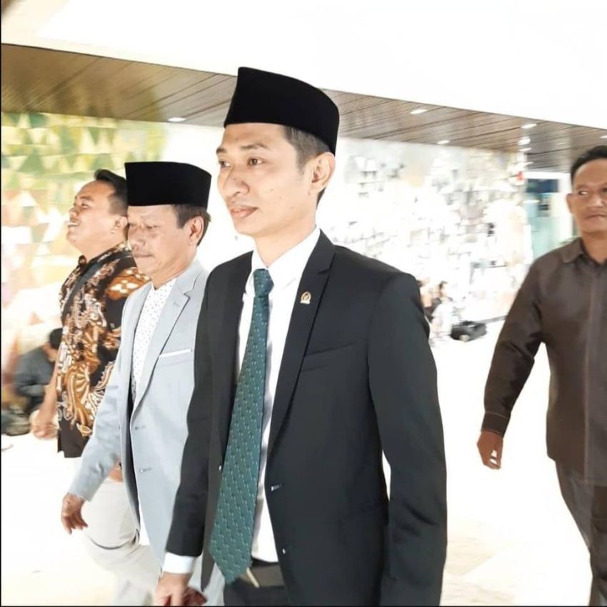 Anggota DPR RI Kehilangan Putra Terbaik KH Alamuddin Dimyati Rois
