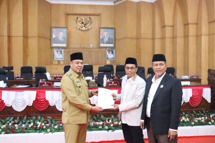 Wakil Bupati  Sampaikan RPJMD Kabupaten Batu Bara pada Rapat Paripurna DPRD