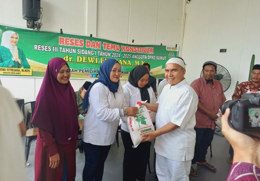Anggota DPRD Deli Serdang H Rakhmadsyah SH Reses di Batangkuis