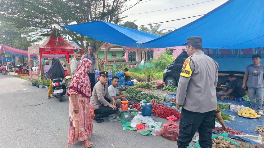 Polsek Tanjung Beringin Intensifkan KRYD, Wujudkan Pasar Rakyat yang Aman dan Tertib