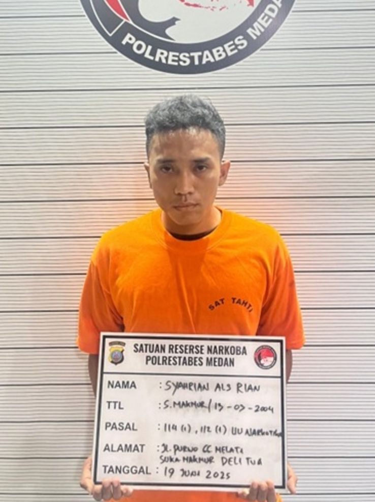 Satres Narkoba Ciduk Pengedar, Barbut Paket Sabu dan Uang Tunai