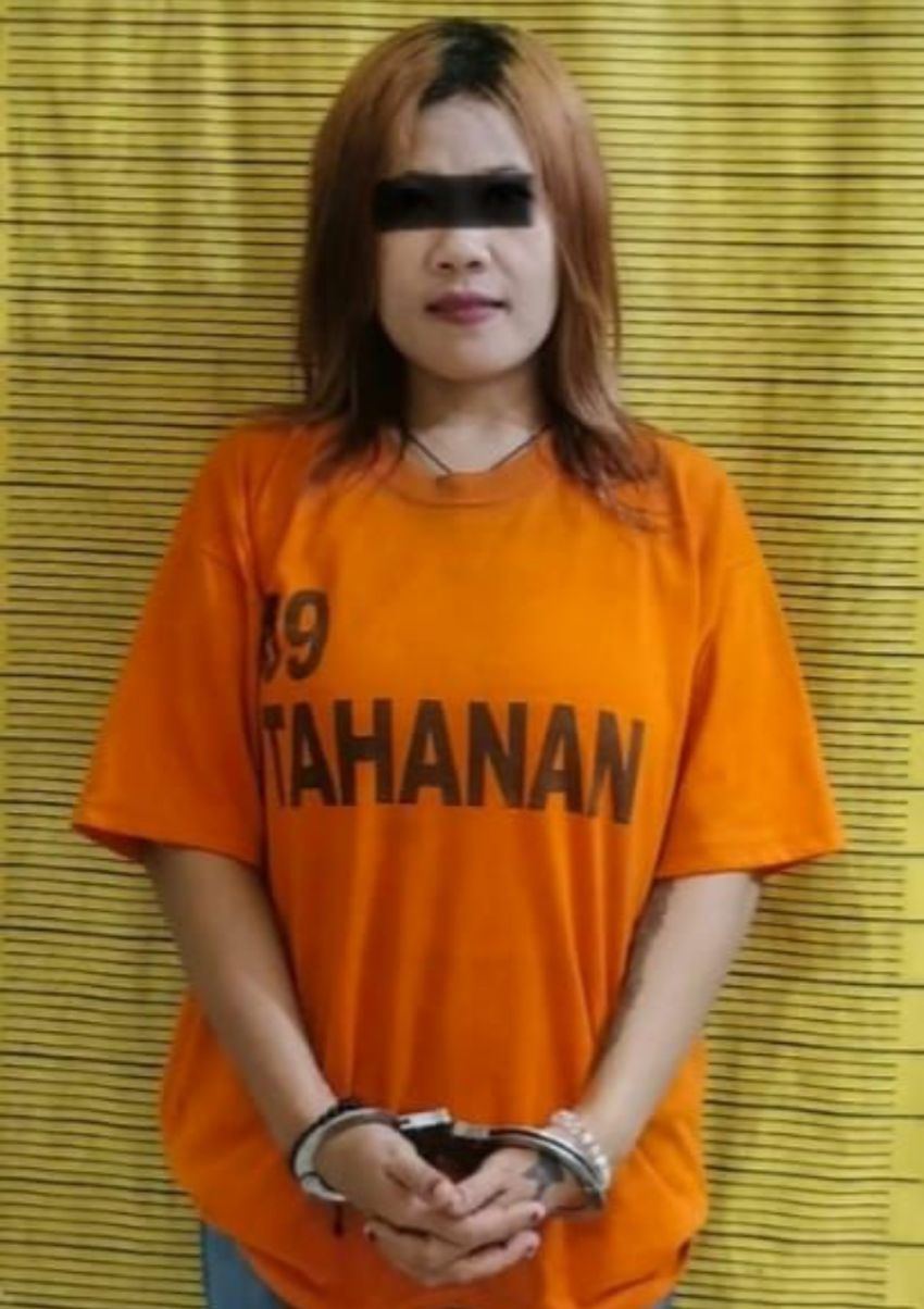 Wanita Muda Nyambi Jadi Bandar Narkoba Ditangkap Polisi