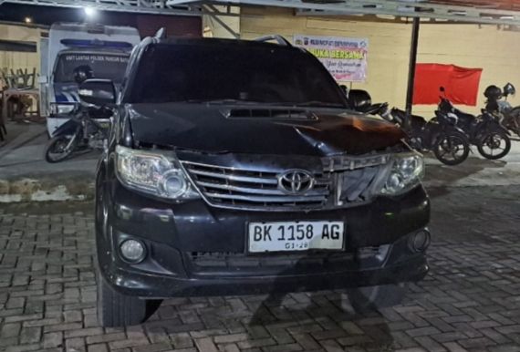 Hendak nyeberang mau ke Gereja, Pejalan Kaki Tewas Ditabrak Pengemudi Fortuner - Pelaku Pensiunan Polisi