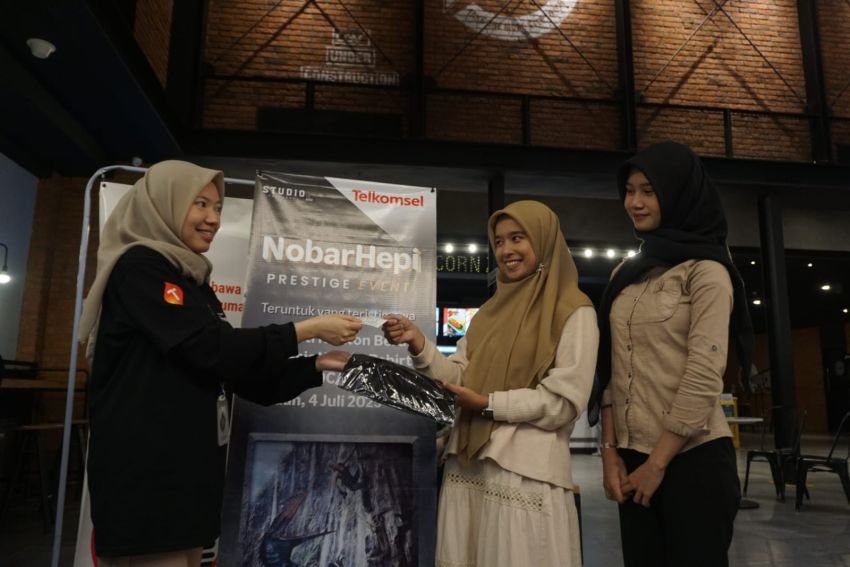 Bersama Pelanggan di Kota Medan, Telkomsel Hadirkan Nobar Hepi “Jurassic World: Rebirth