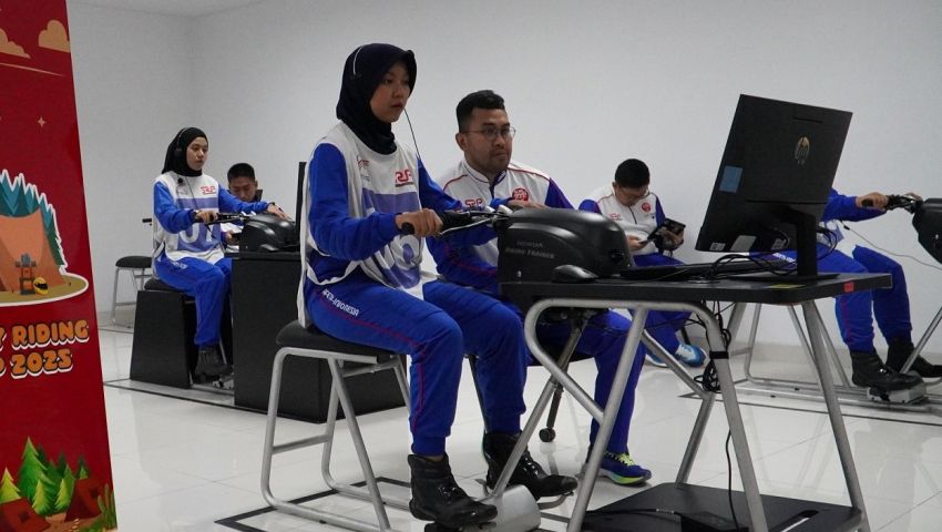 Kembangkan Budaya Keselamatan Berkendara di Safety Riding Camp 2025 Bersama Yayasan AHM