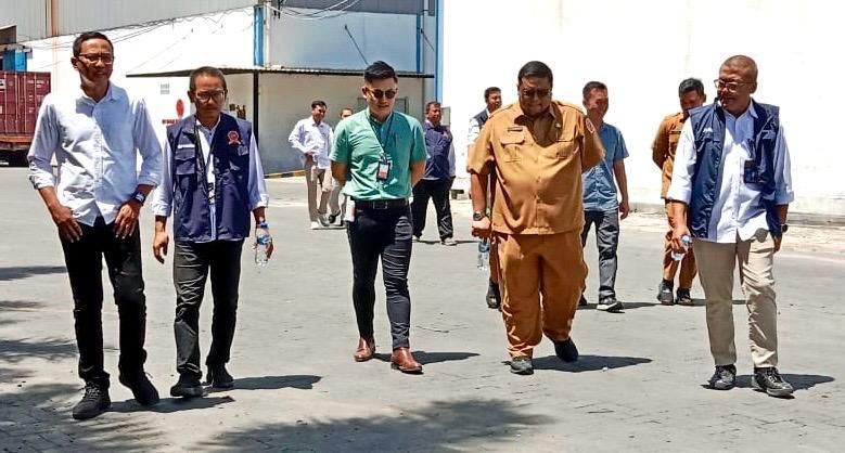 KPPU Bersama Disperindag dan Bulog Sumut Sidak Dua Kilang di Deliserdang