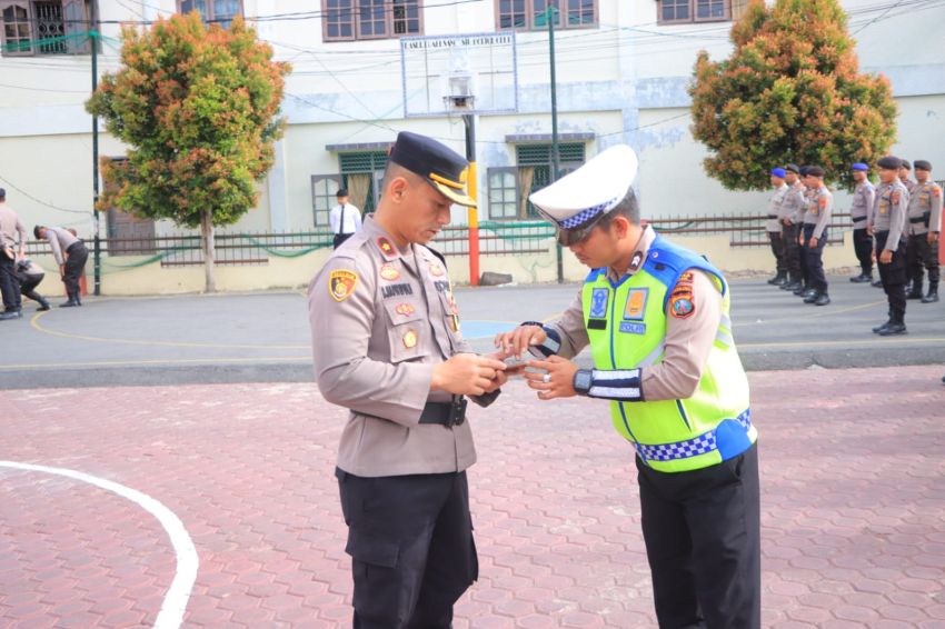 Wakapolres Samosir Kompol Briston Napitupulu Tegaskan Komitmen Profesionalisme Anggota
