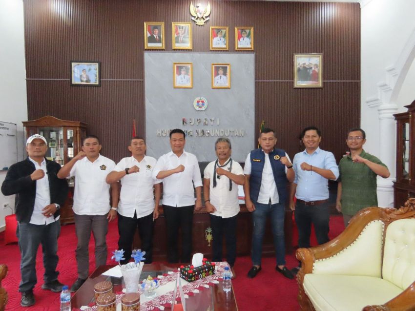 Bupati Oloan Paniaran Nababan Respon Positip Pelaksaanan UKW Di Humbahas