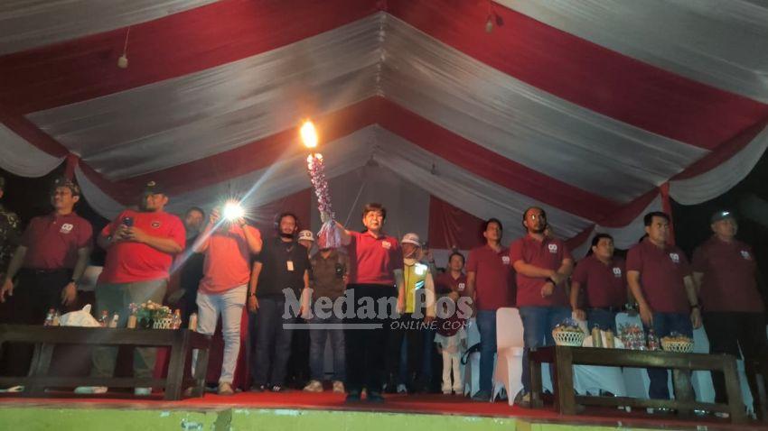 INALUM Gelar Pawai Obor, Ribuan Warga Meriahkan HUT RI ke-80