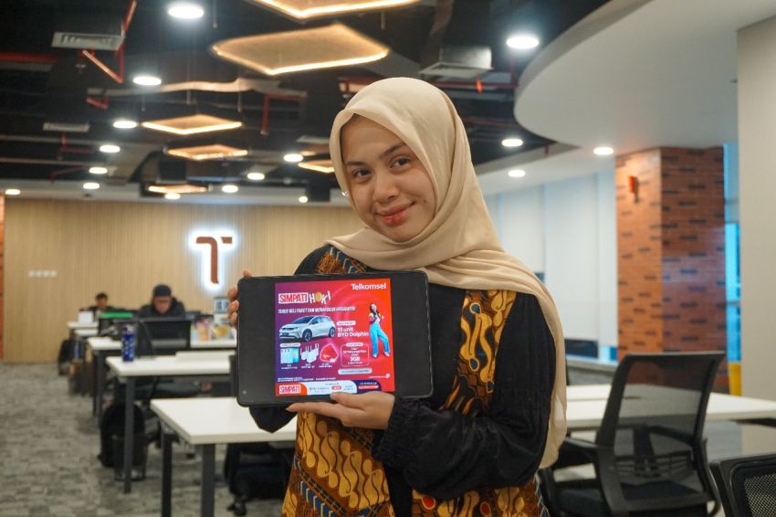Telkomsel Hadirkan SIMPATI HOKI Menangkan Hadiah Mobil Listrik dan Kuota Gratis