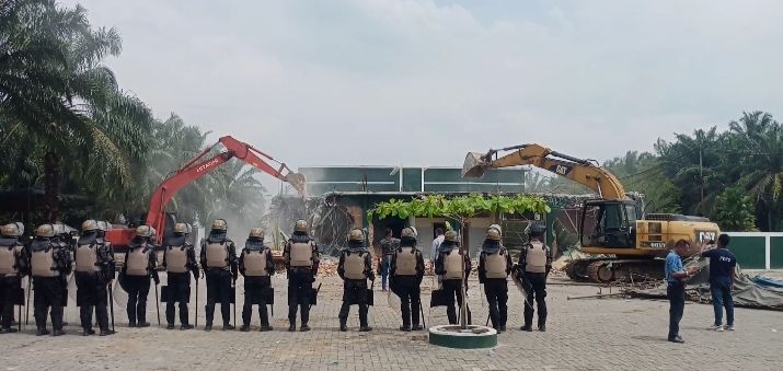 Gubsu- Kajatisu dan 3 Jenderal Turun Rubuhkan Kantor GRIB Jaya