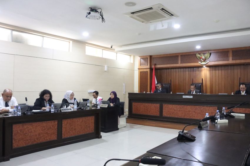 KPPU Jatuhkan Denda RP 449 Miliar Dalam Penjualan Truk Merek Sany