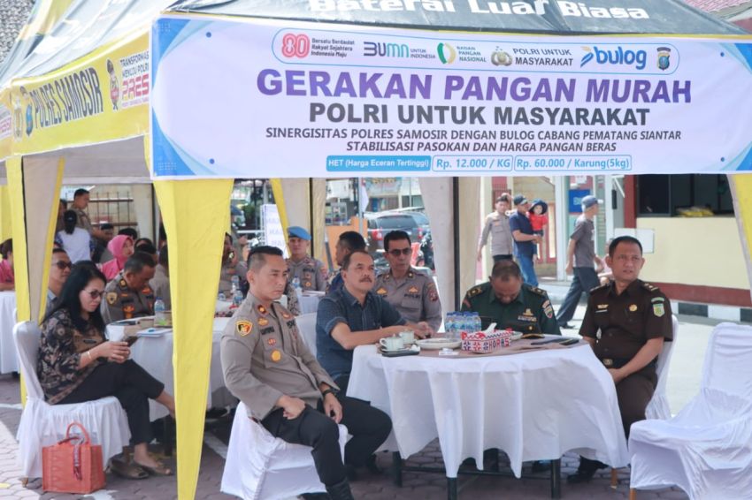 Wakapolres Samosir Bersama Forkopimda Ikuti Zoom Meeting Kick Off Gerakan Pangan Murah Polri