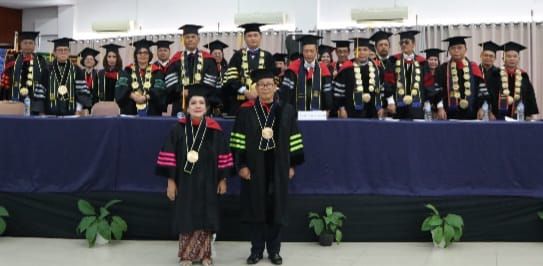 Dua Guru Besar Universitas HKBP Nommensen Medan Dikukuhkan