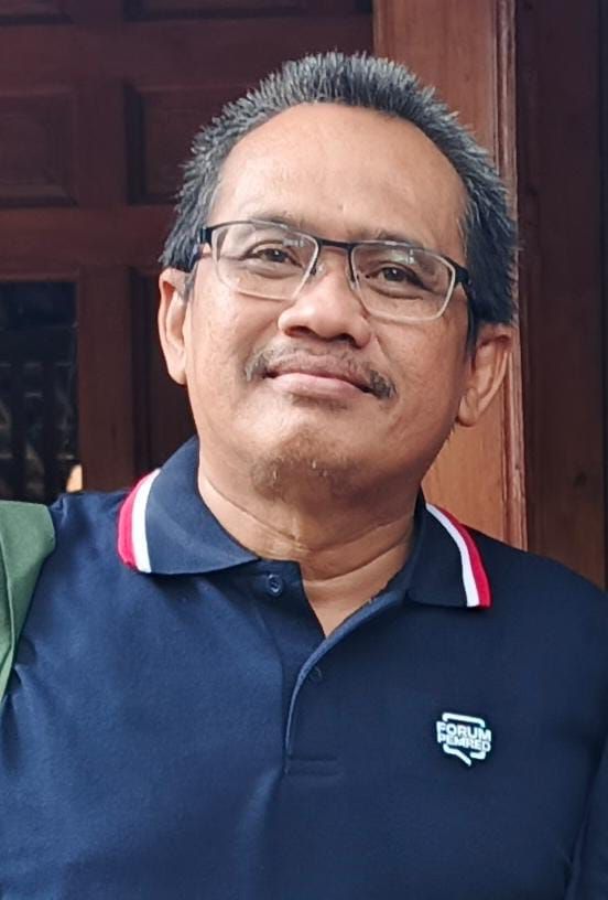 Mengapa Memilih Hendry Ch Bangun?